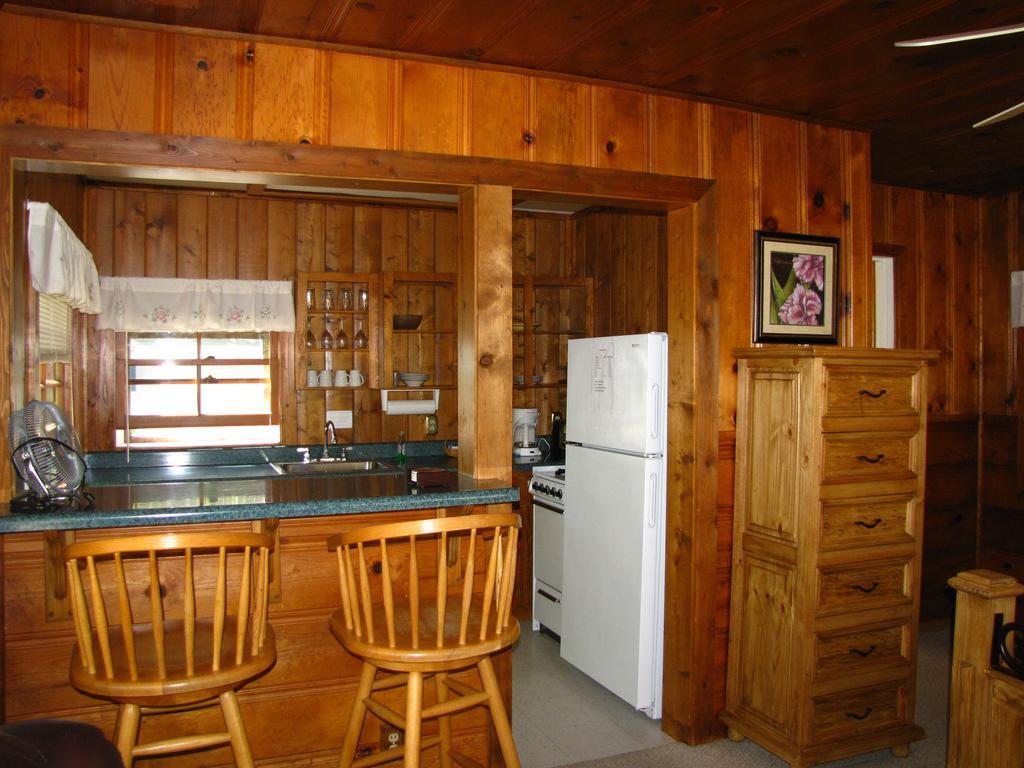 Lake Place Resort Glenhaven Quarto foto